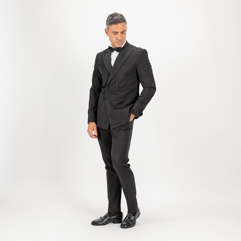 Abito smoking doppiopetto con rever e bottoni effetto seta - Nero