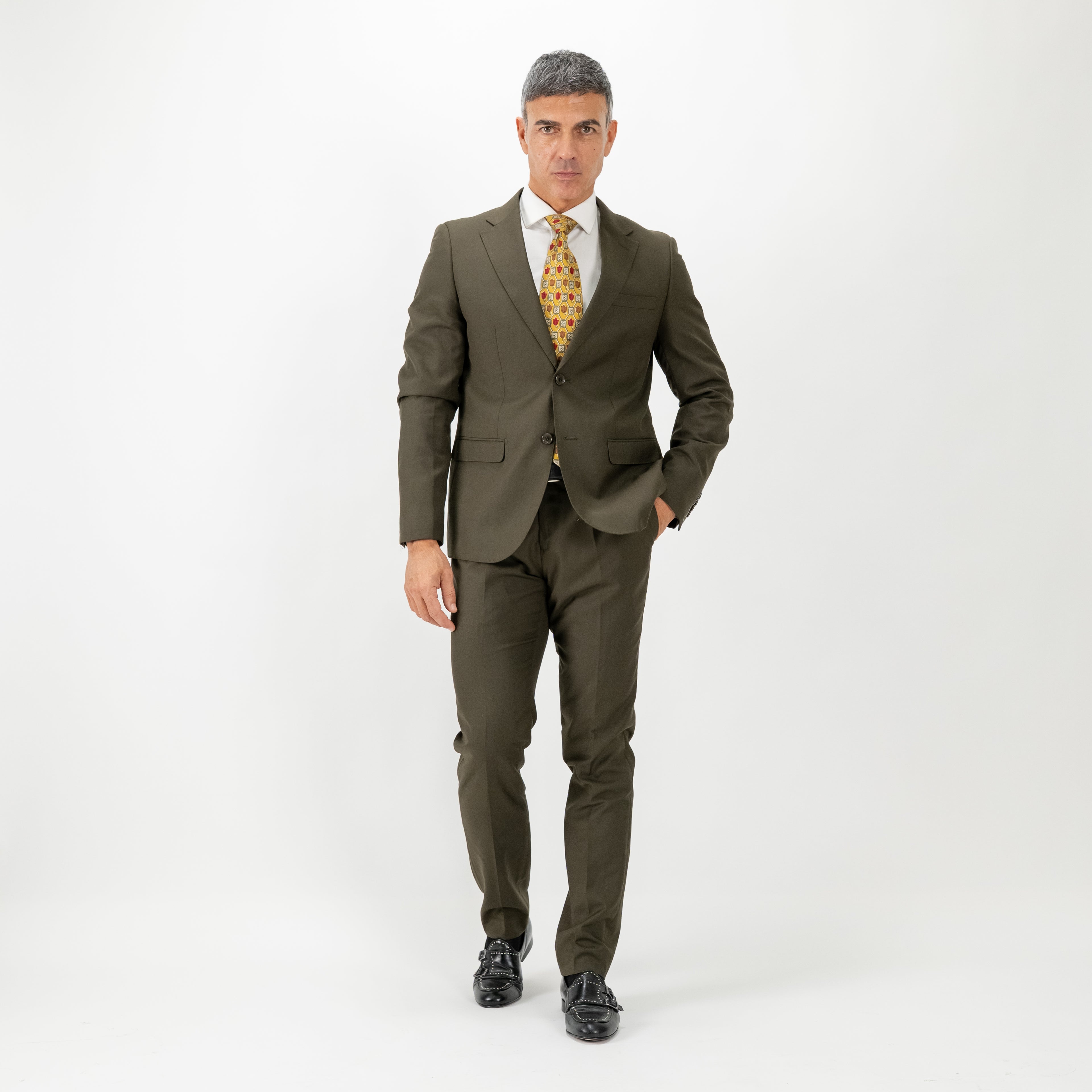 Traje de botonadura sencilla con pantalones - Verde oliva