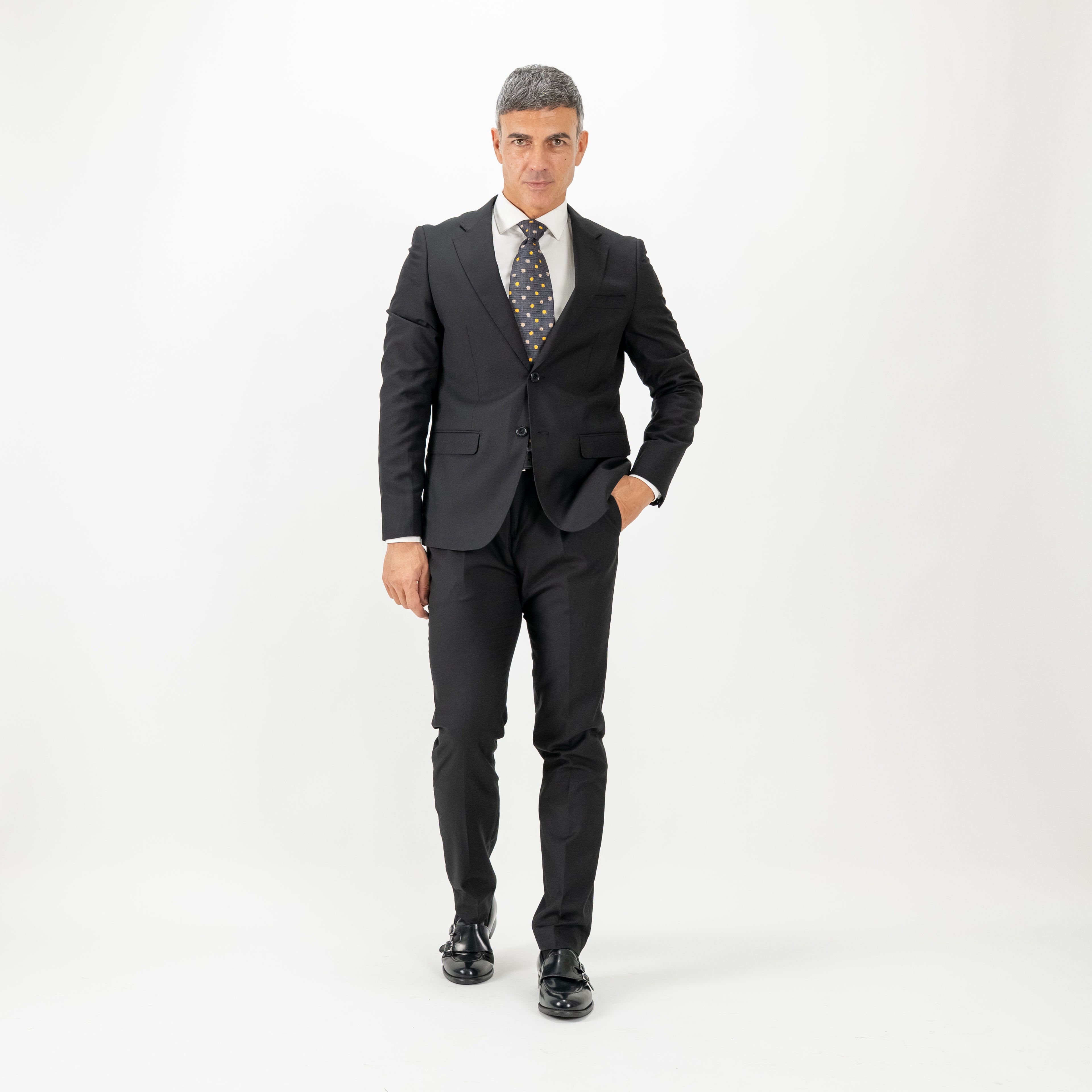 Single-breasted suit with cropped trousers - Black