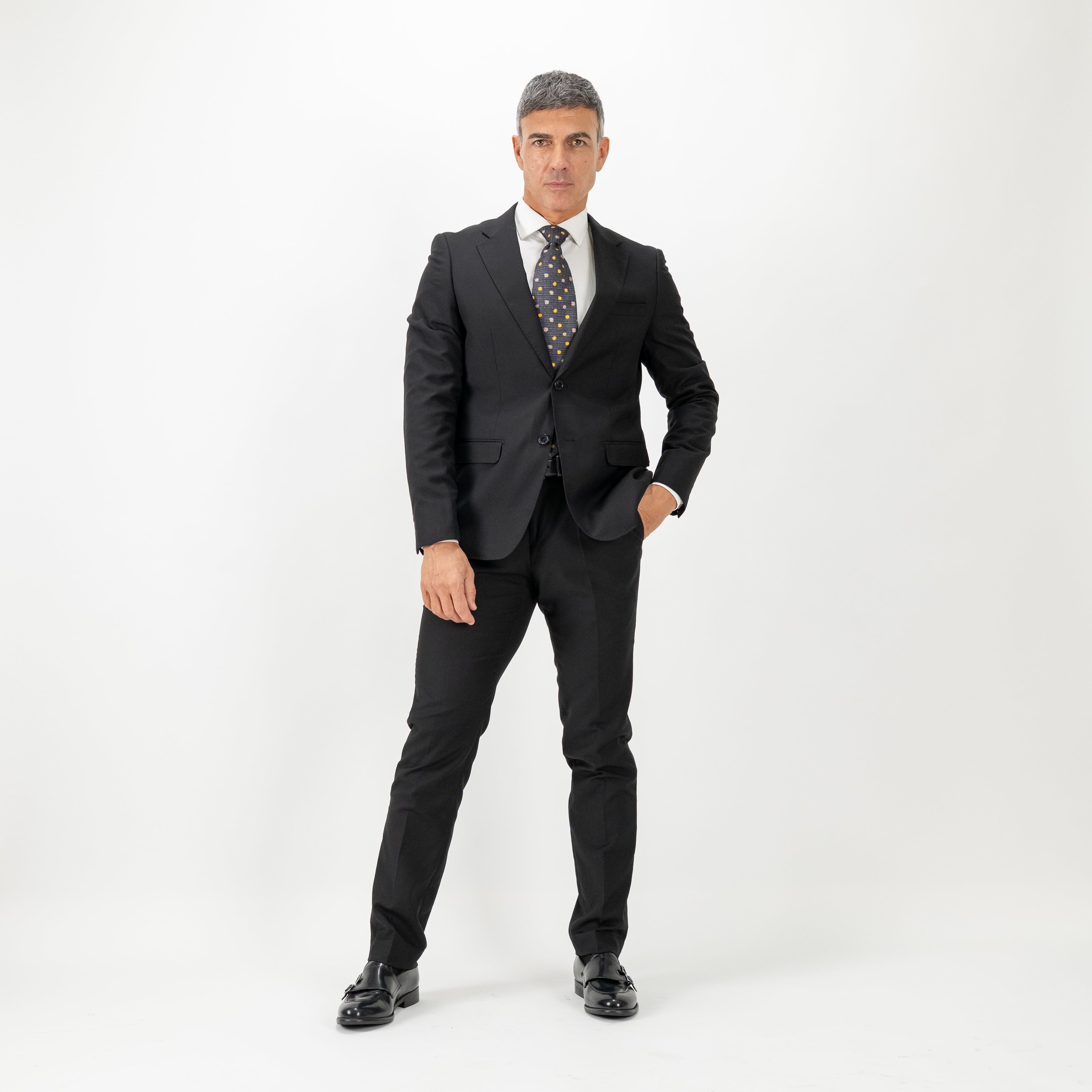 Single-breasted suit with cropped trousers - Black