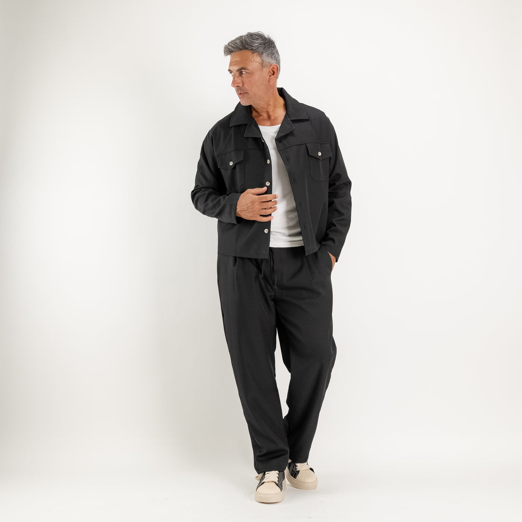 Ensemble chemisier à poches plaquées et pantalon large - Noir