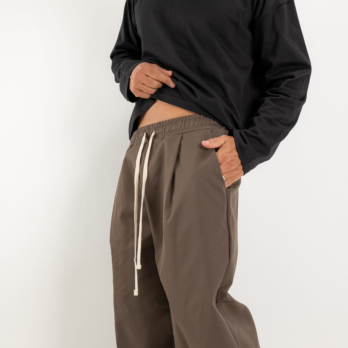 Wide-Leg Technical Fabric Trousers - Coffee