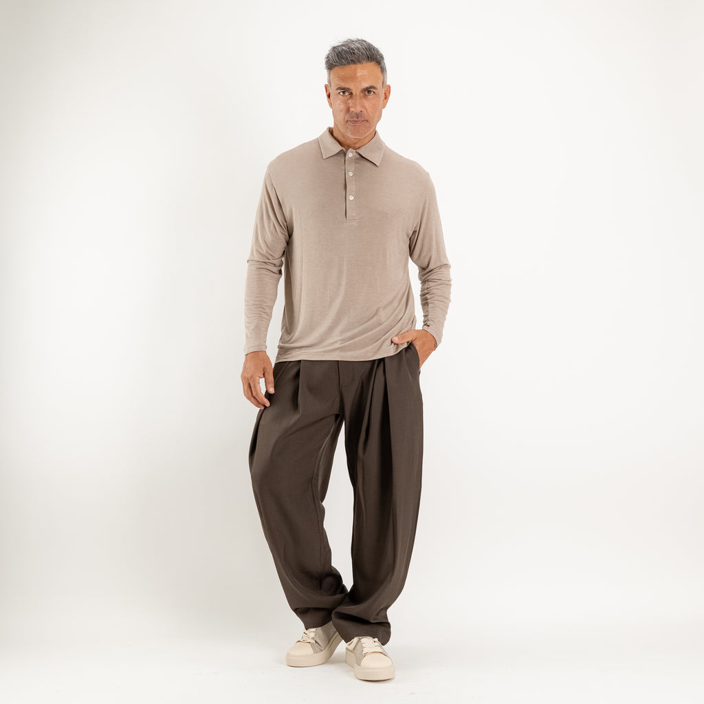 Langarm-Poloshirt aus ultraleichtem Stretch-Gewebe – Beige