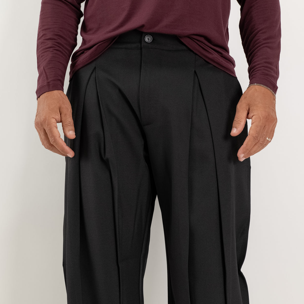 Wide-leg pleated palazzo trousers - Black