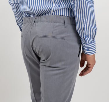 Pantalone classico con risvolto alto - Grigio