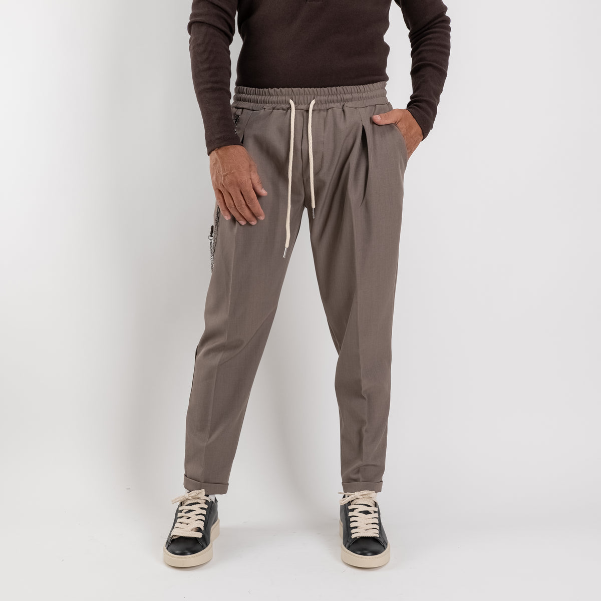 Pantalaccio slim con pinces - Fango