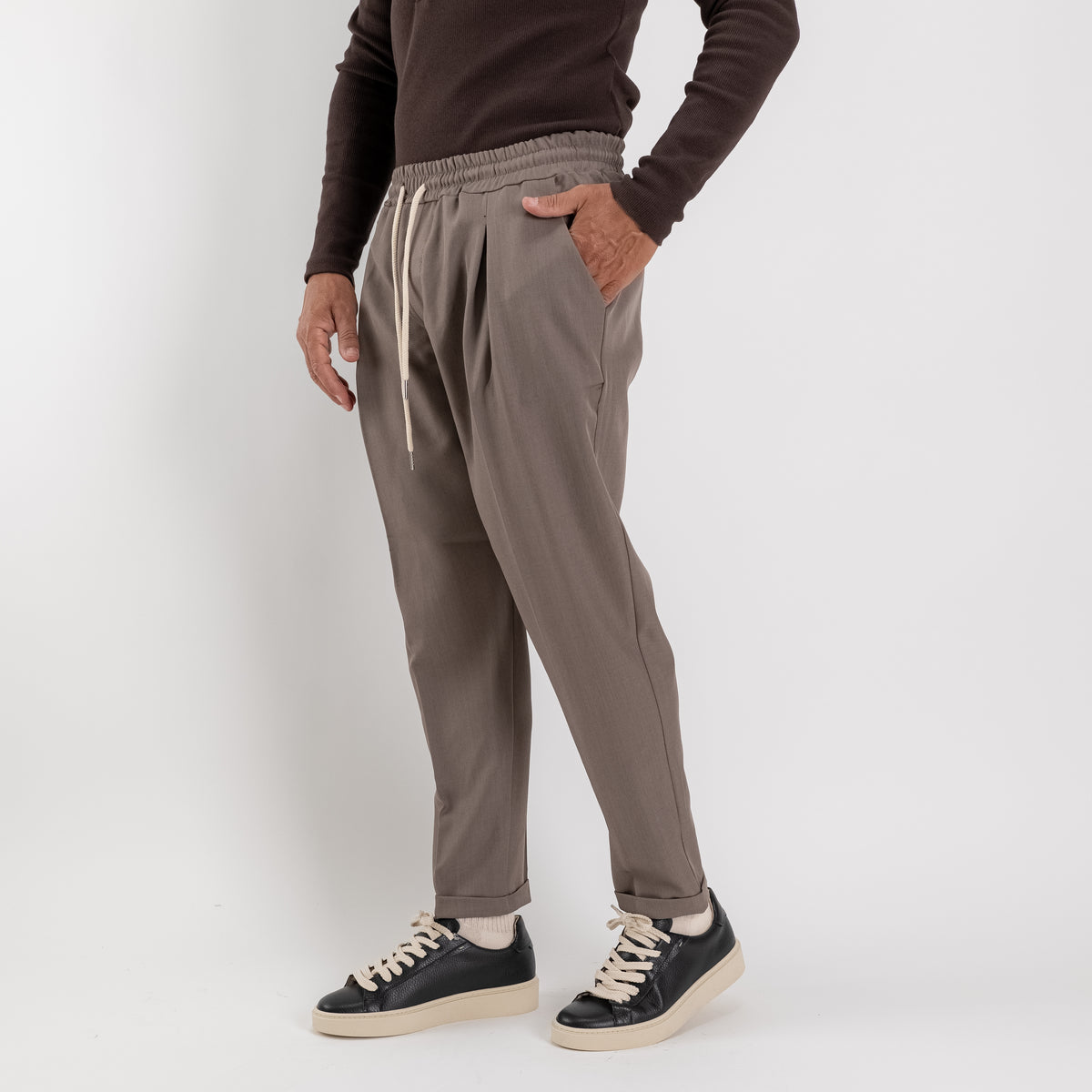 Pantalaccio slim con pinces - Fango
