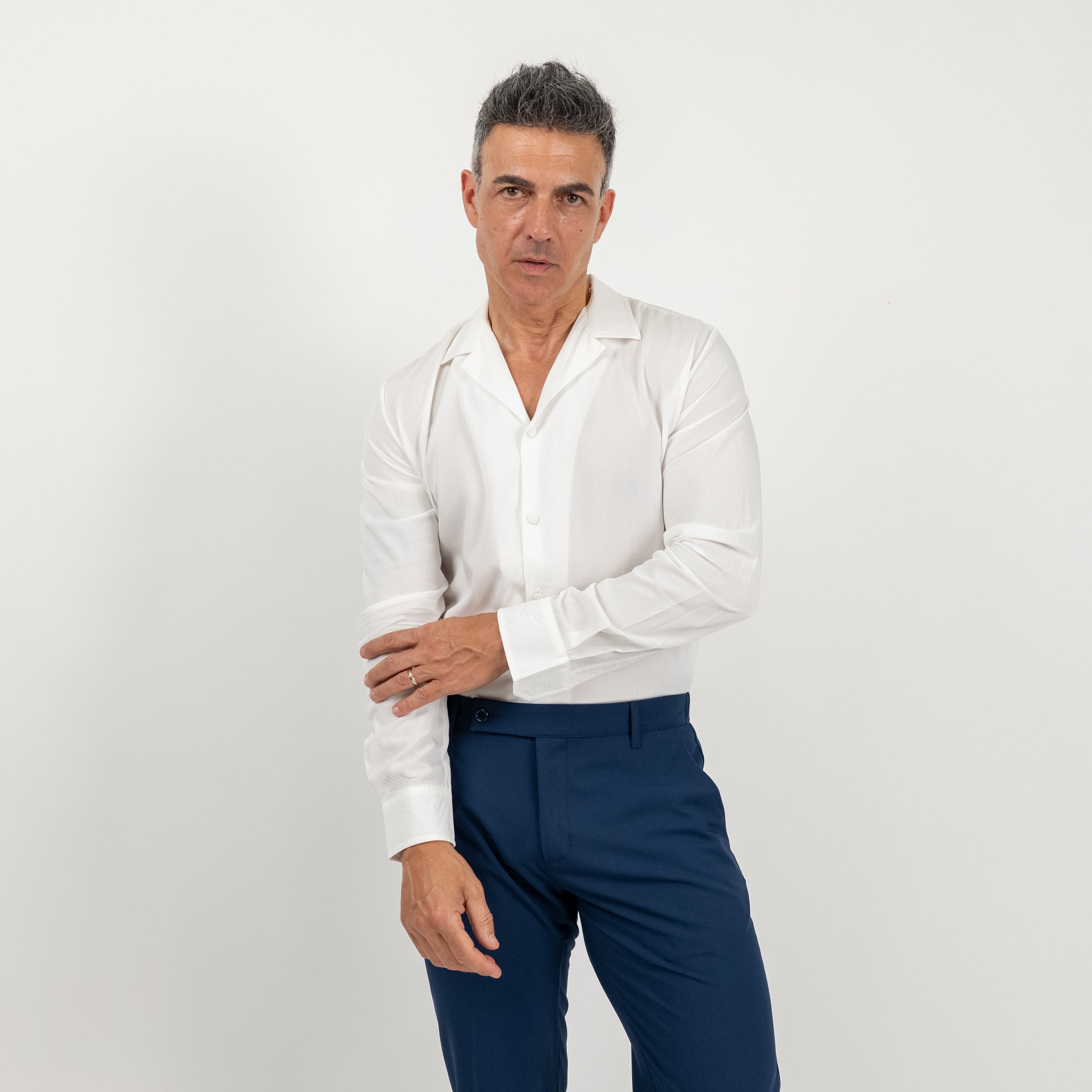 Camicia in viscosa con bottoni ricoperti - Bianco