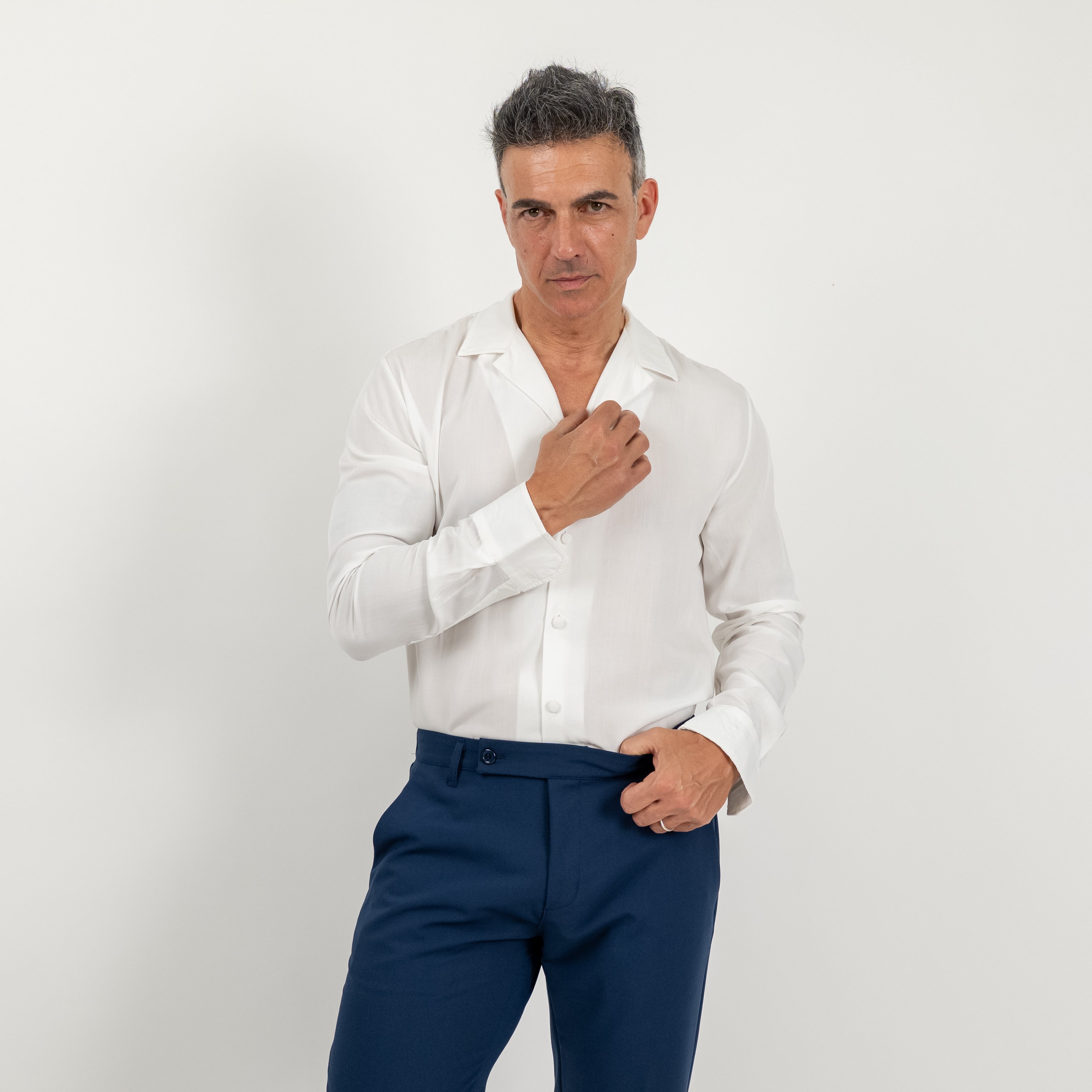 Viscose Shirt with Covered Buttons - White