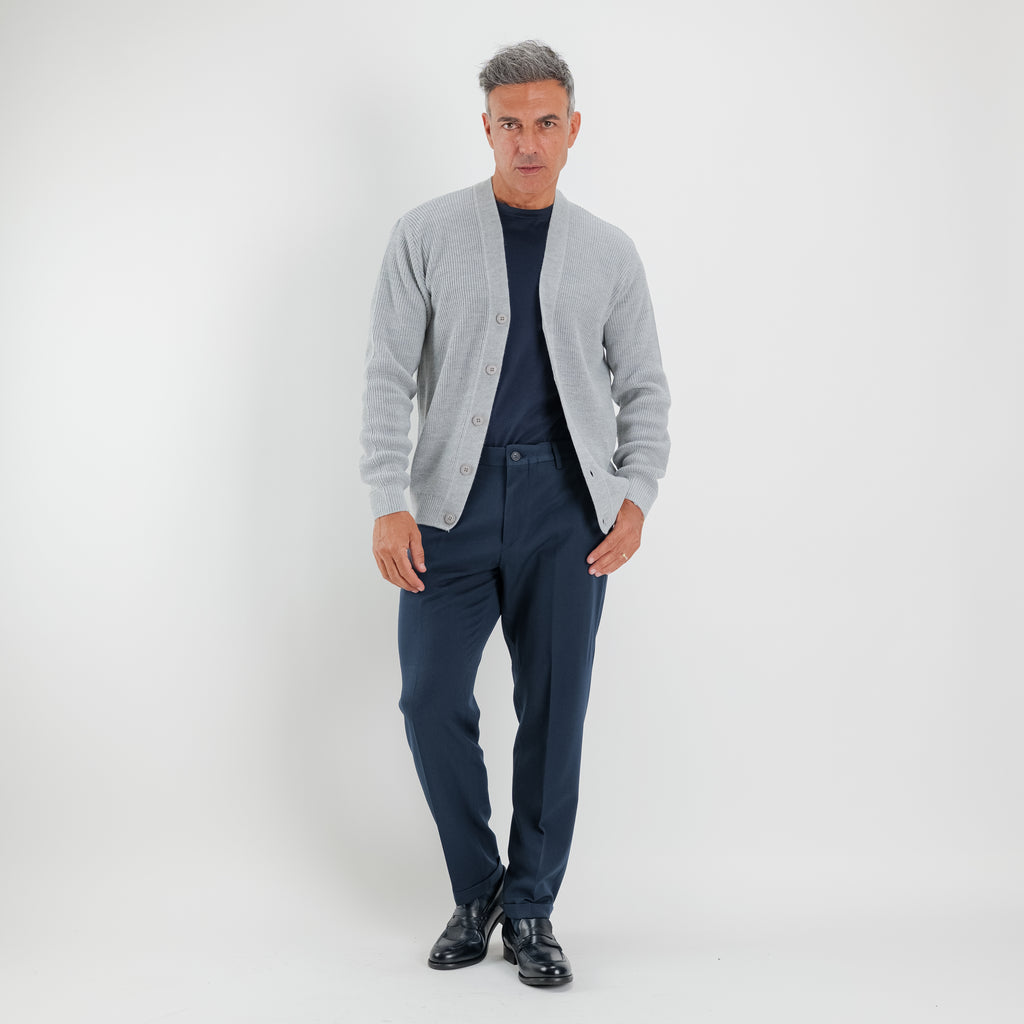 V-Ausschnitt-Cardigan - Grau