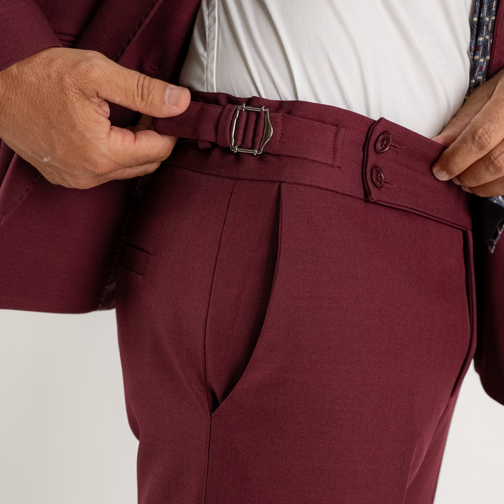 Abito doppio petto con pantalone con fibbia laterale - Prugna