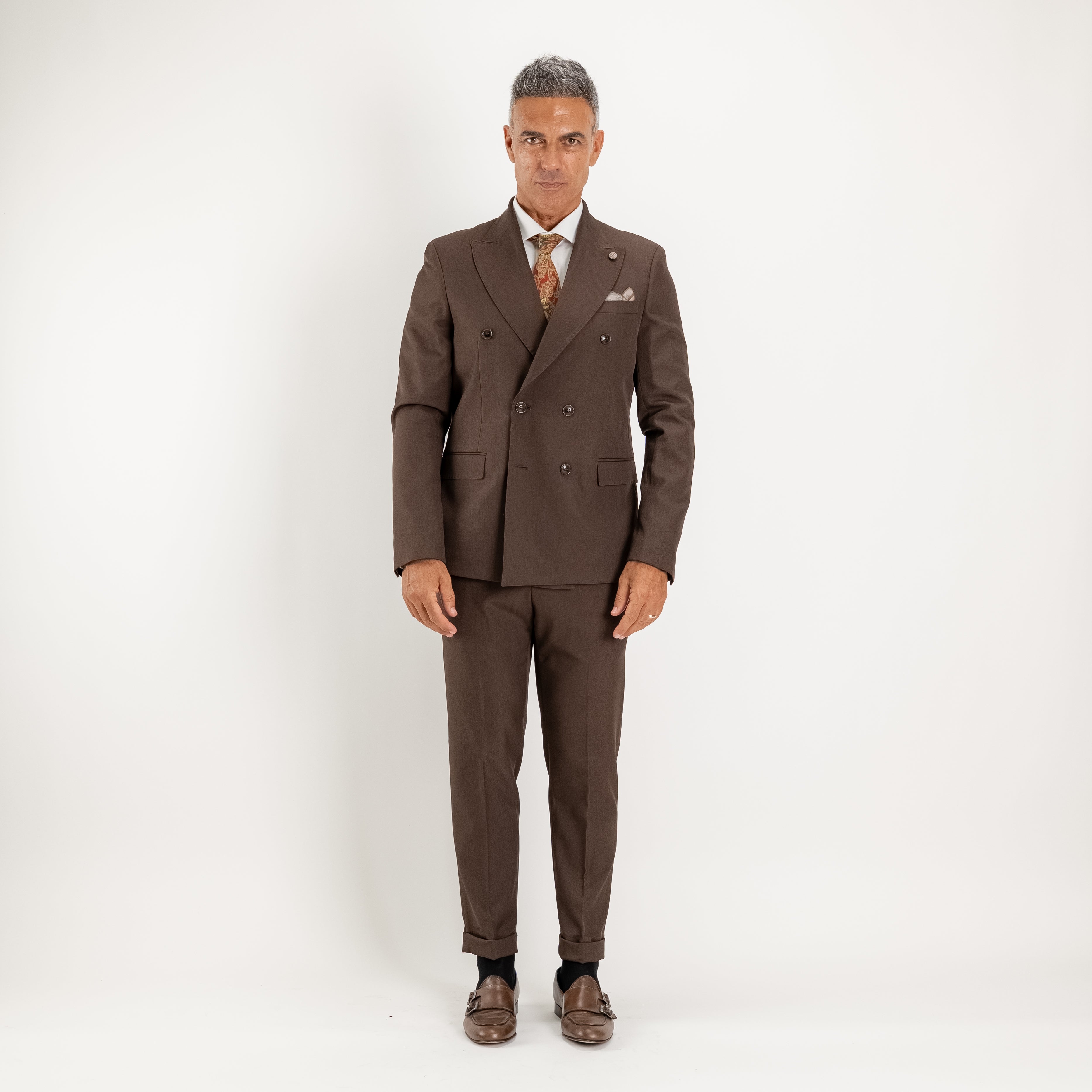 Abito doppio petto con pantalone con fibbia laterale - Moro
