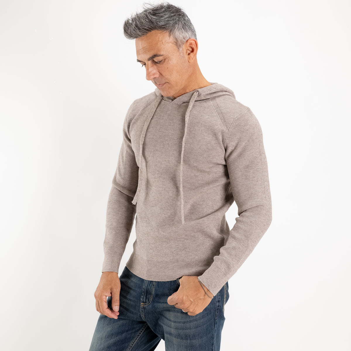 Sudadera de punto acanalado con capucha y cordón ajustable - Color barro