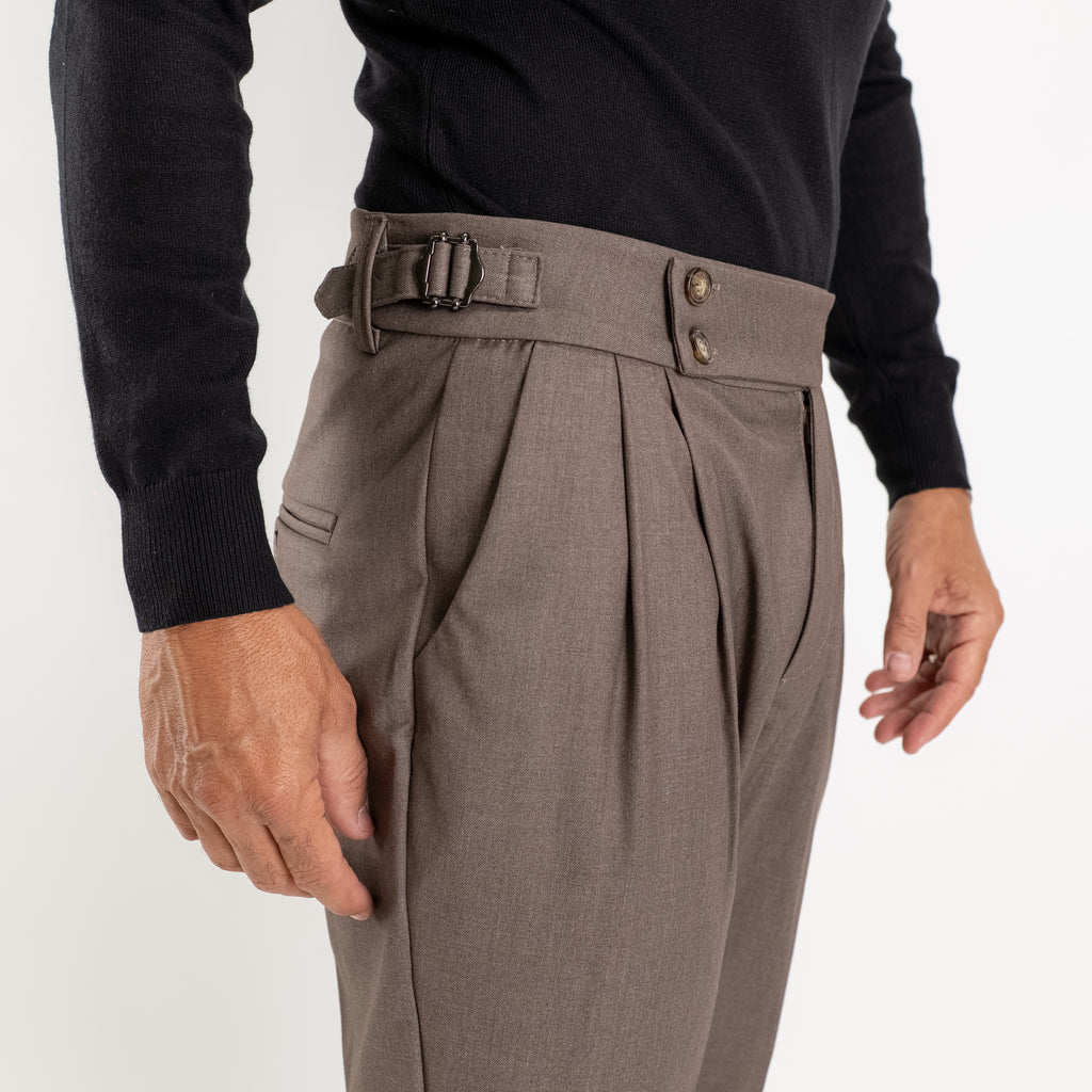 Pantalone con Fibbia laterale - Fango
