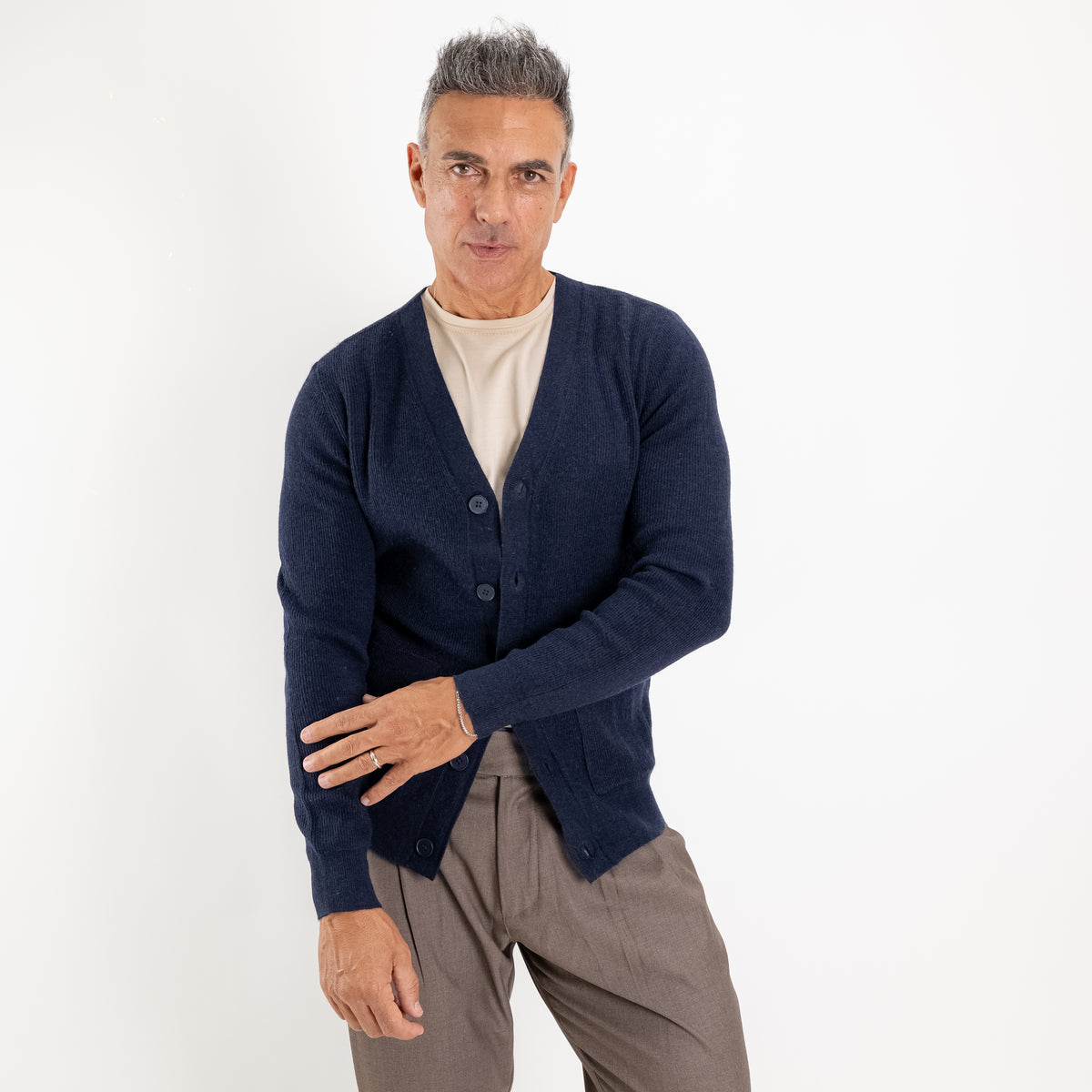 Cárdigan con cuello en V, botones y bolsillos - Azul