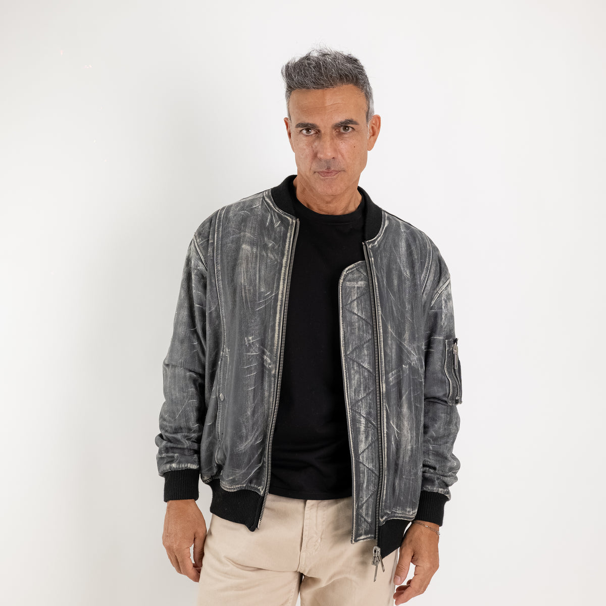Bomber in Pelle Effetto Vintage Washed con Tasca Utility