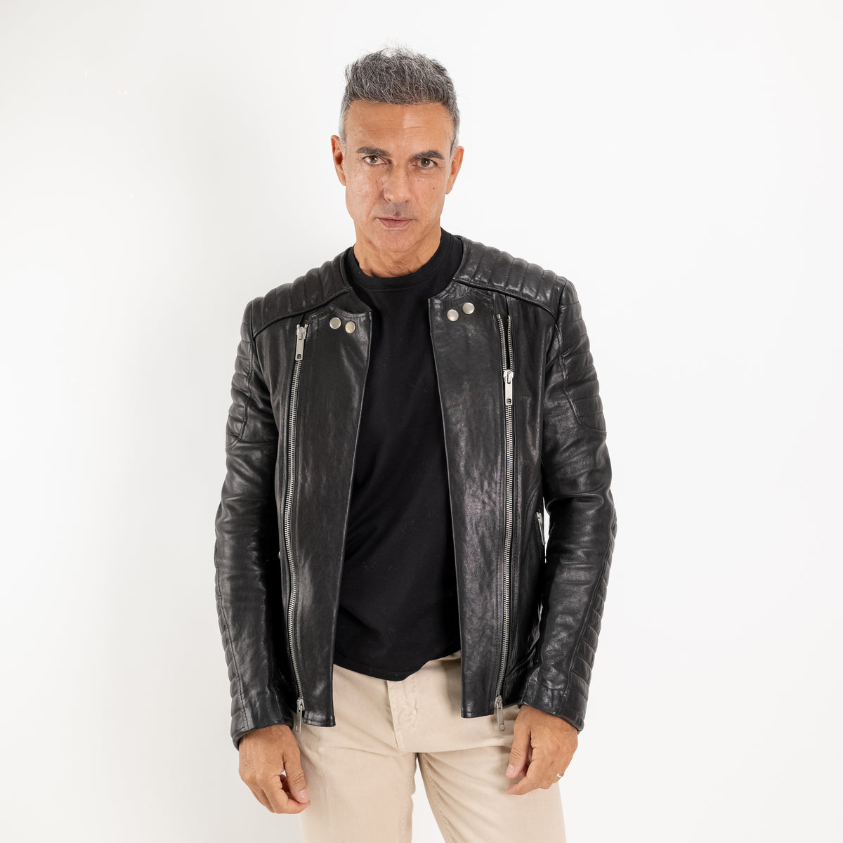Biker in Vera Pelle con Zip Asimmetriche - Nero