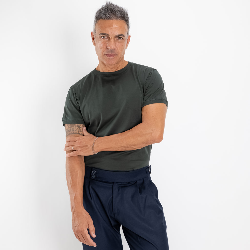 T-shirt in Filo di Scozia 2.0 con bordi a costina - Verde Militare