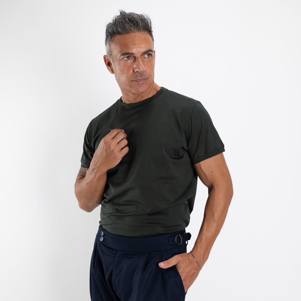 T-shirt in Filo di Scozia 2.0 con bordi a costina - Verde Militare