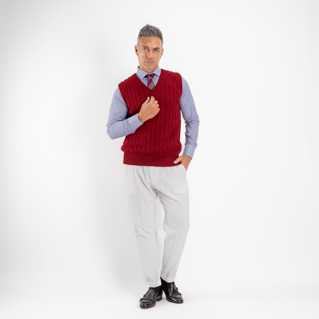 Gilet smanicato in filo maglia - Bordeaux
