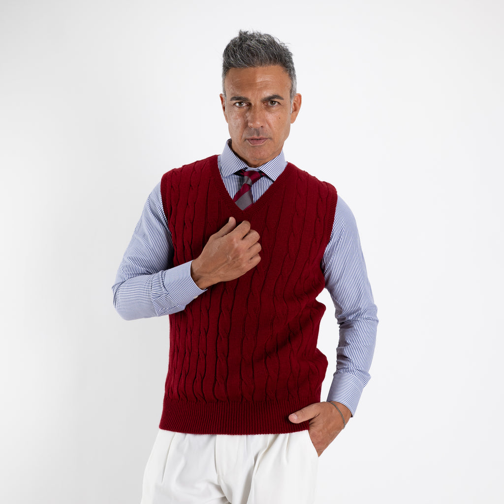 Gilet smanicato in filo maglia - Bordeaux