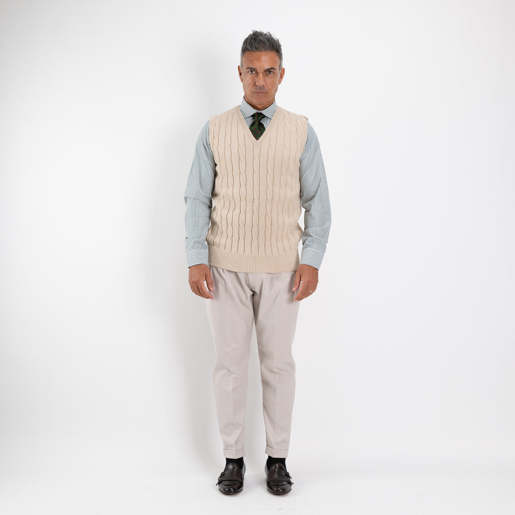 Gilet smanicato in filo maglia - Beige