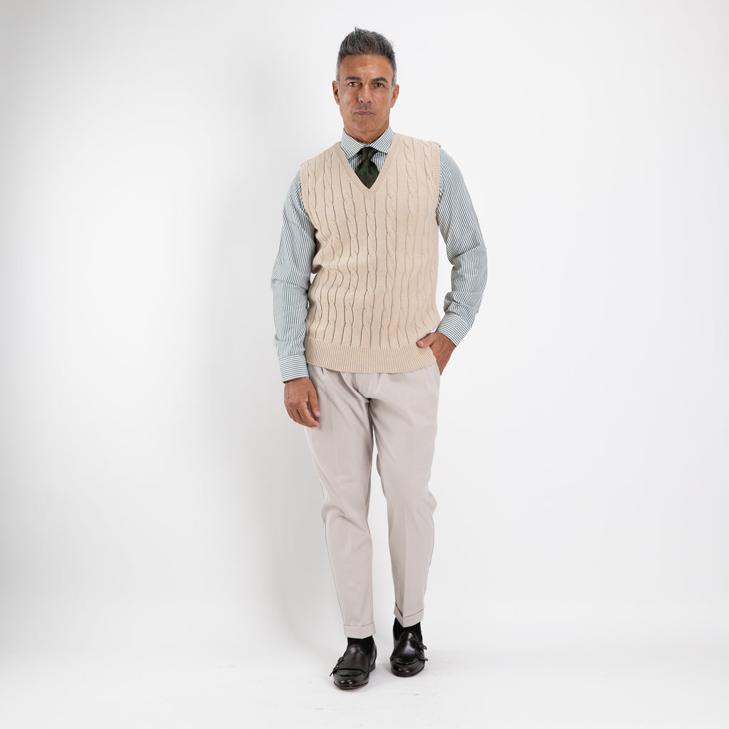 Gilet smanicato in filo maglia - Beige