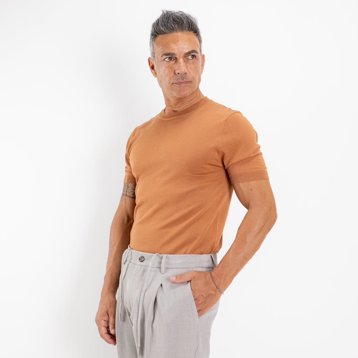 T-shirt in filo sartoriale - Caramello