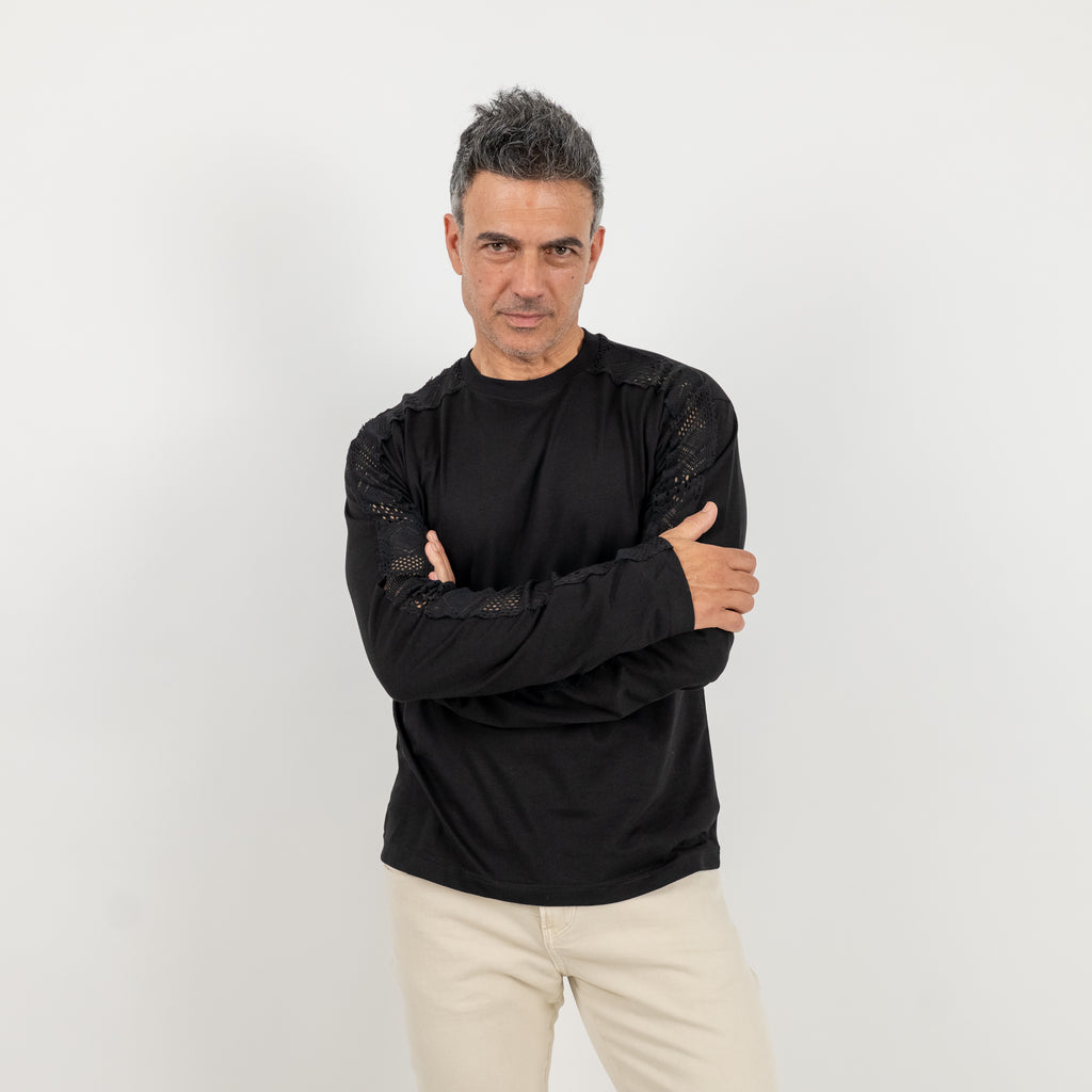 Suéter bordado - Negro