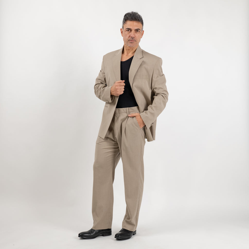 Oversized tailored suit with fabric button - Beige