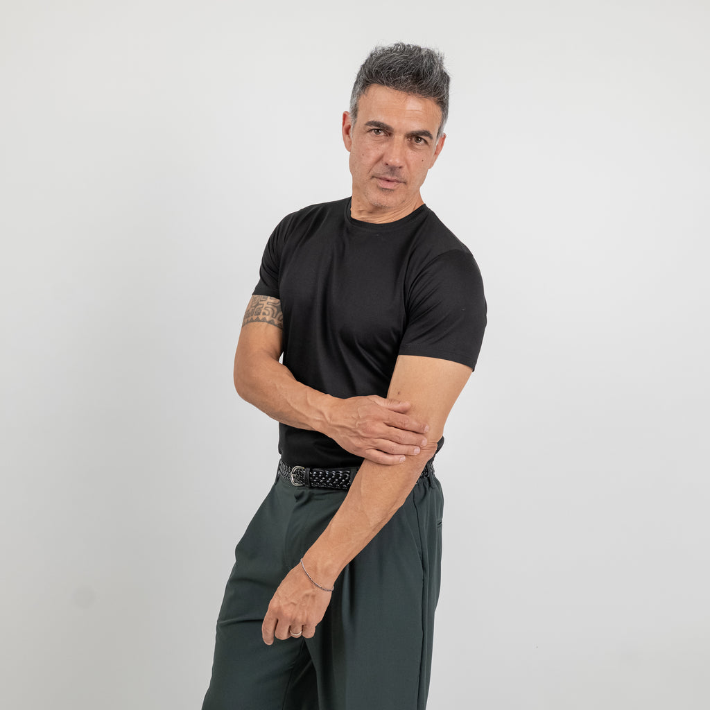 T-shirt effetto seta - Nero