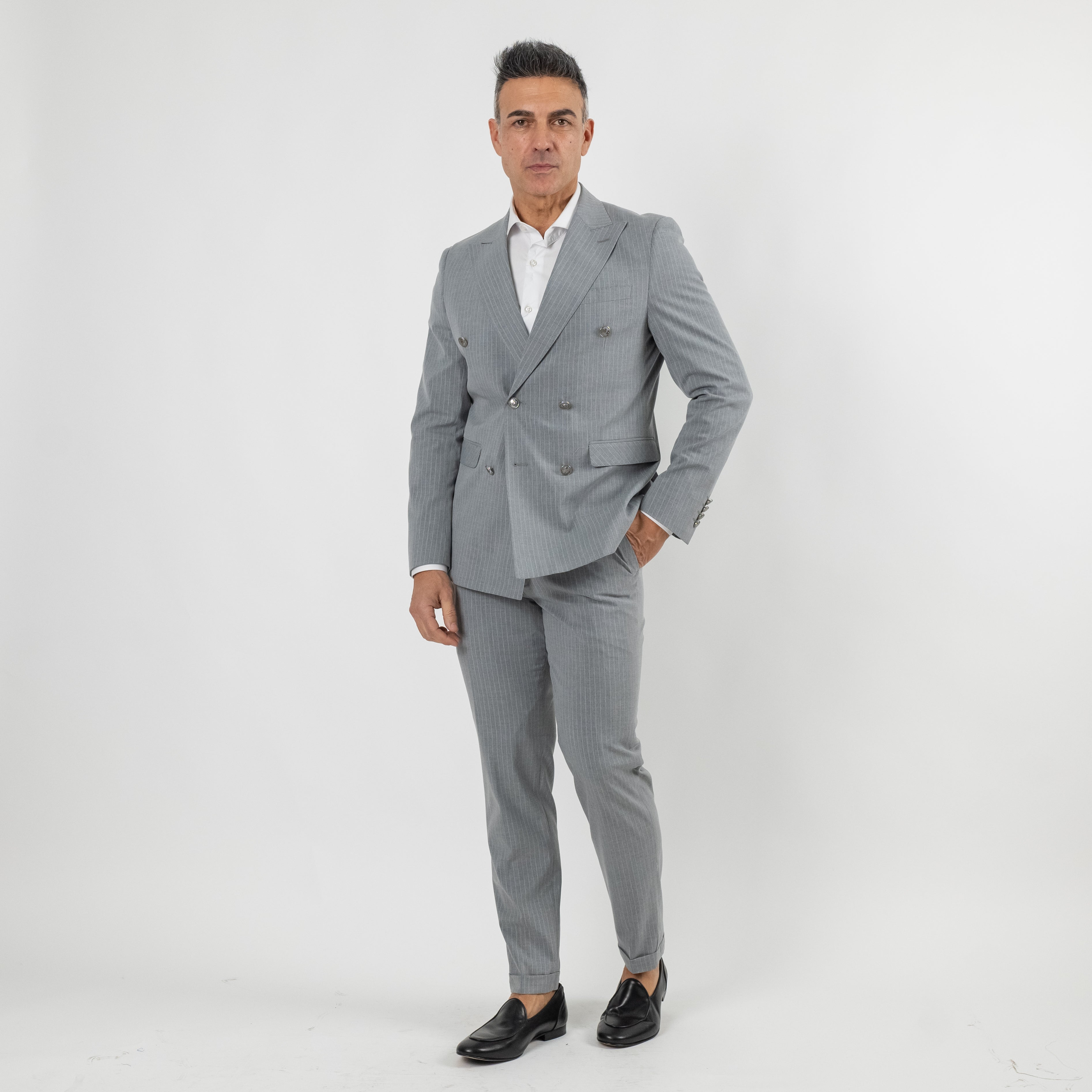 Abito gessato con bottoni argento - Grigio