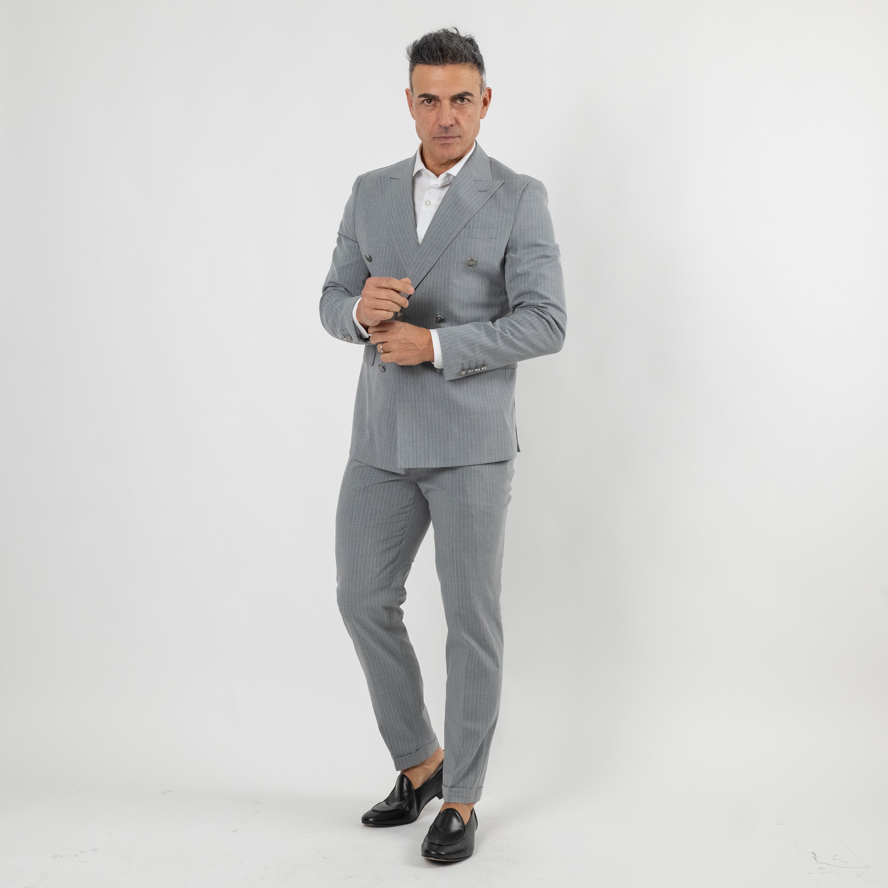 Abito gessato con bottoni argento - Grigio