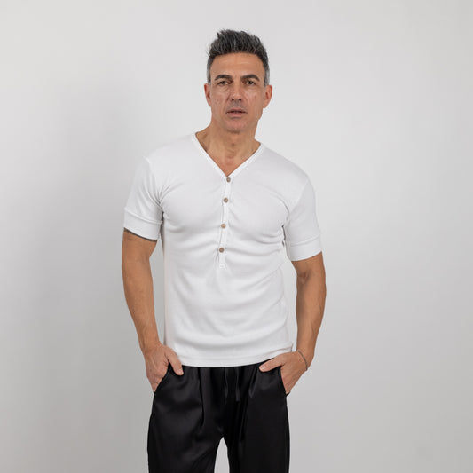 Maglia a costine con bottoncini in legno - Bianco