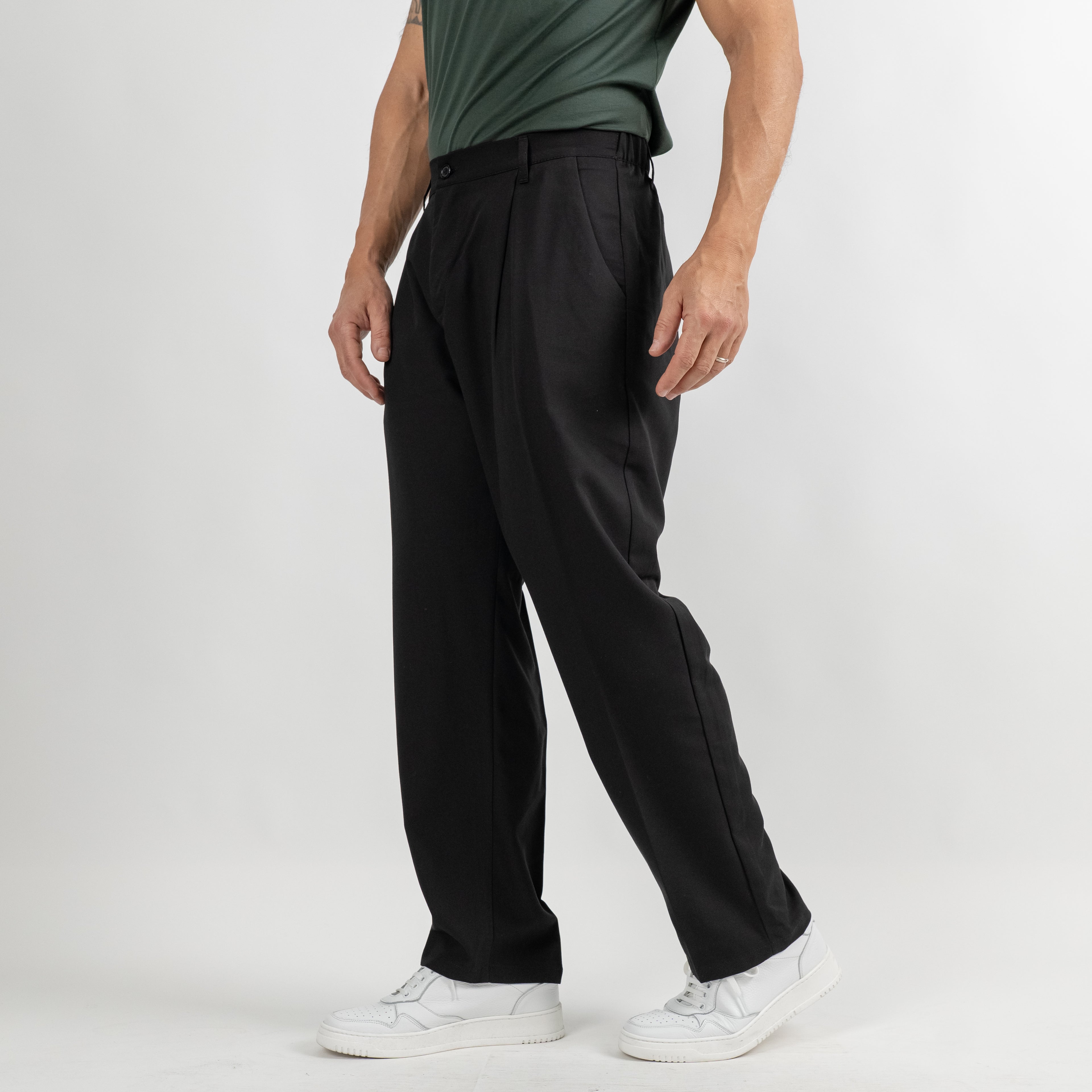 Pantalone palazzo con molla sul retro - Nero
