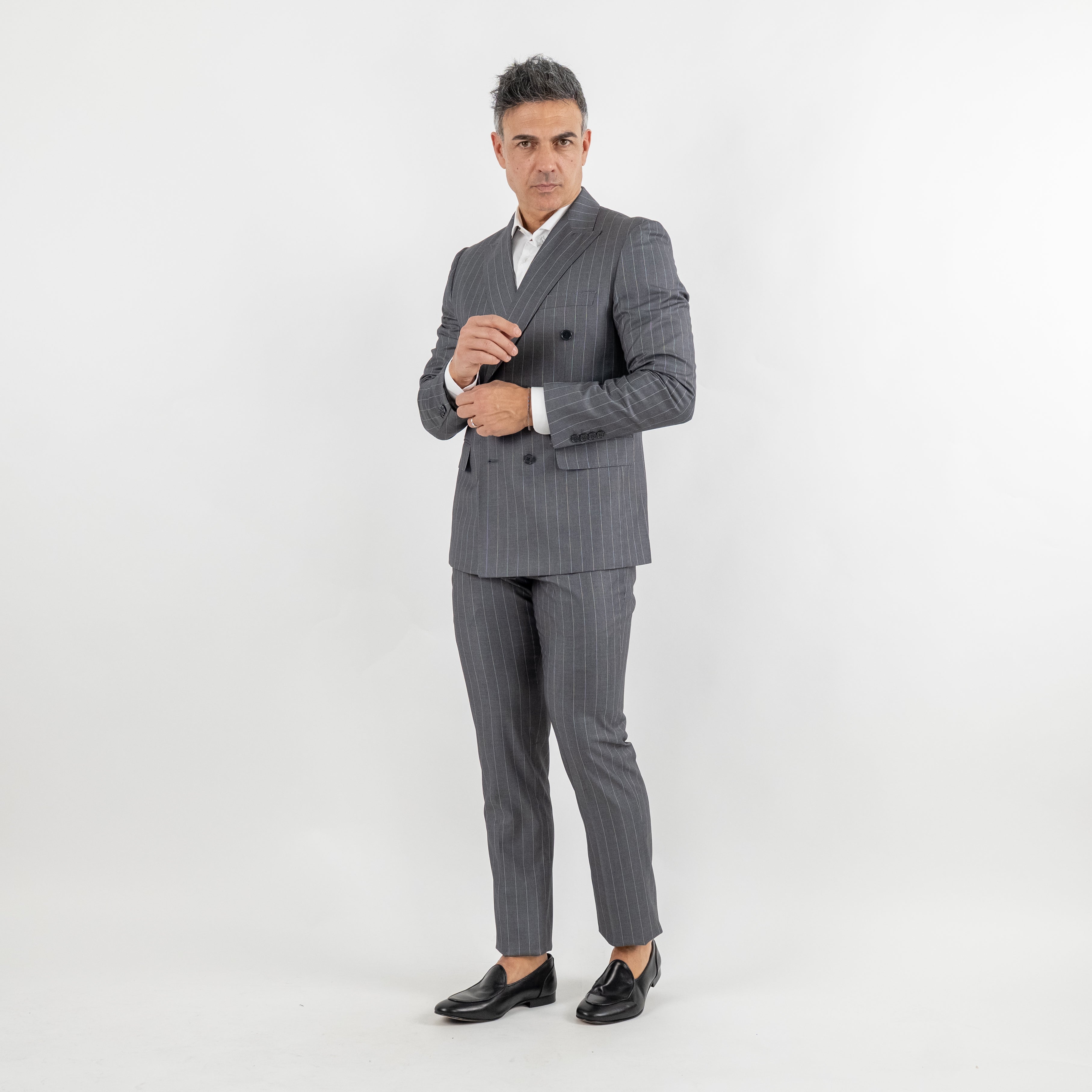 Abito doppiopetto gessato con pantalone con molla - Grigio