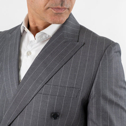 Abito doppiopetto gessato con pantalone con molla - Grigio