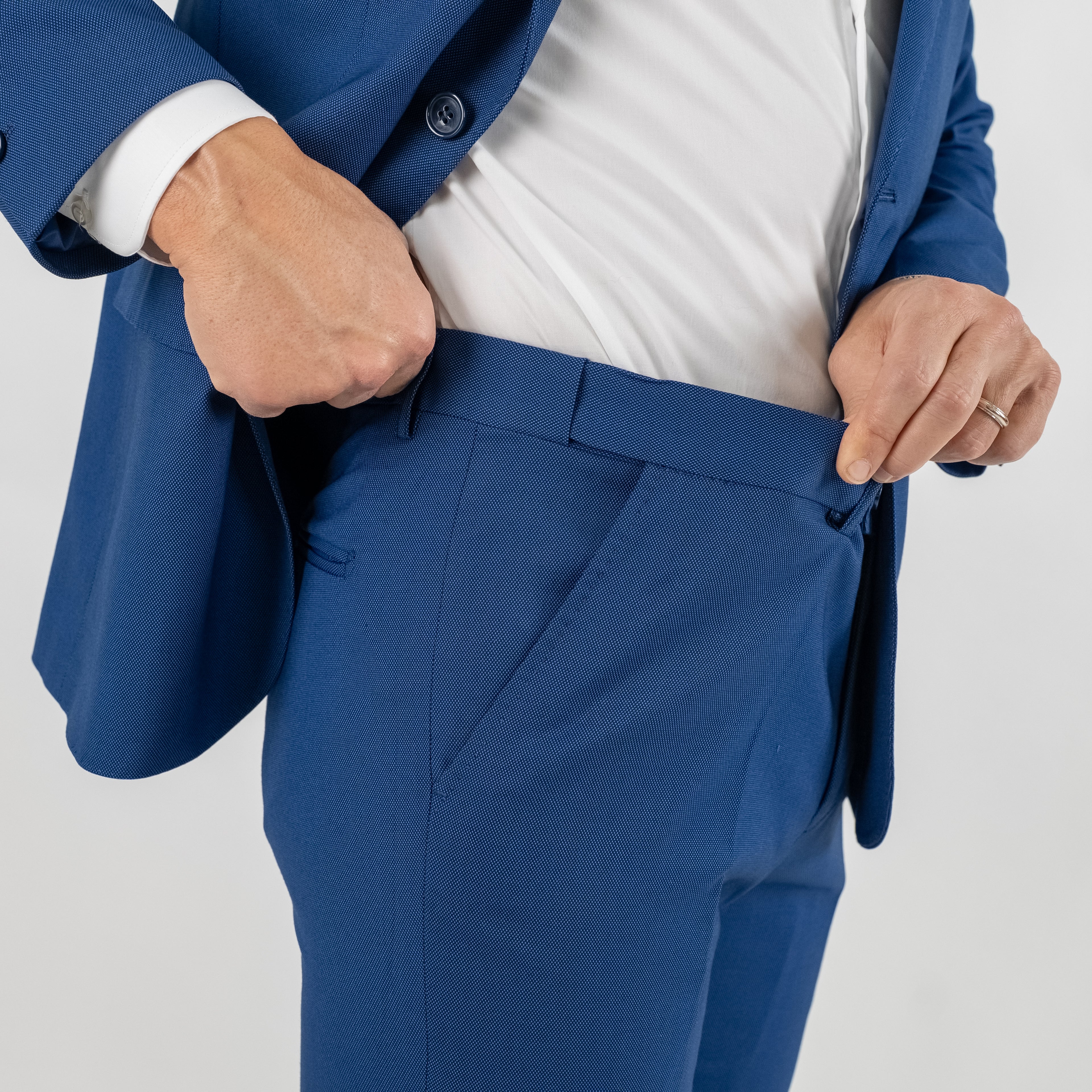 Traje de grano de arroz de botonadura sencilla - Azul real