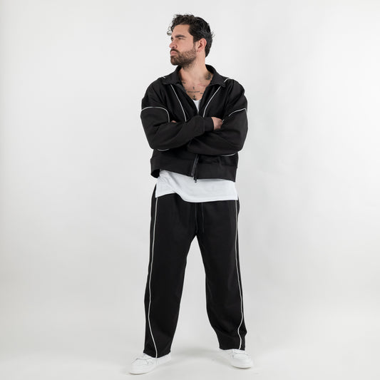 Coordinato con cuciture a contrasto - Nero