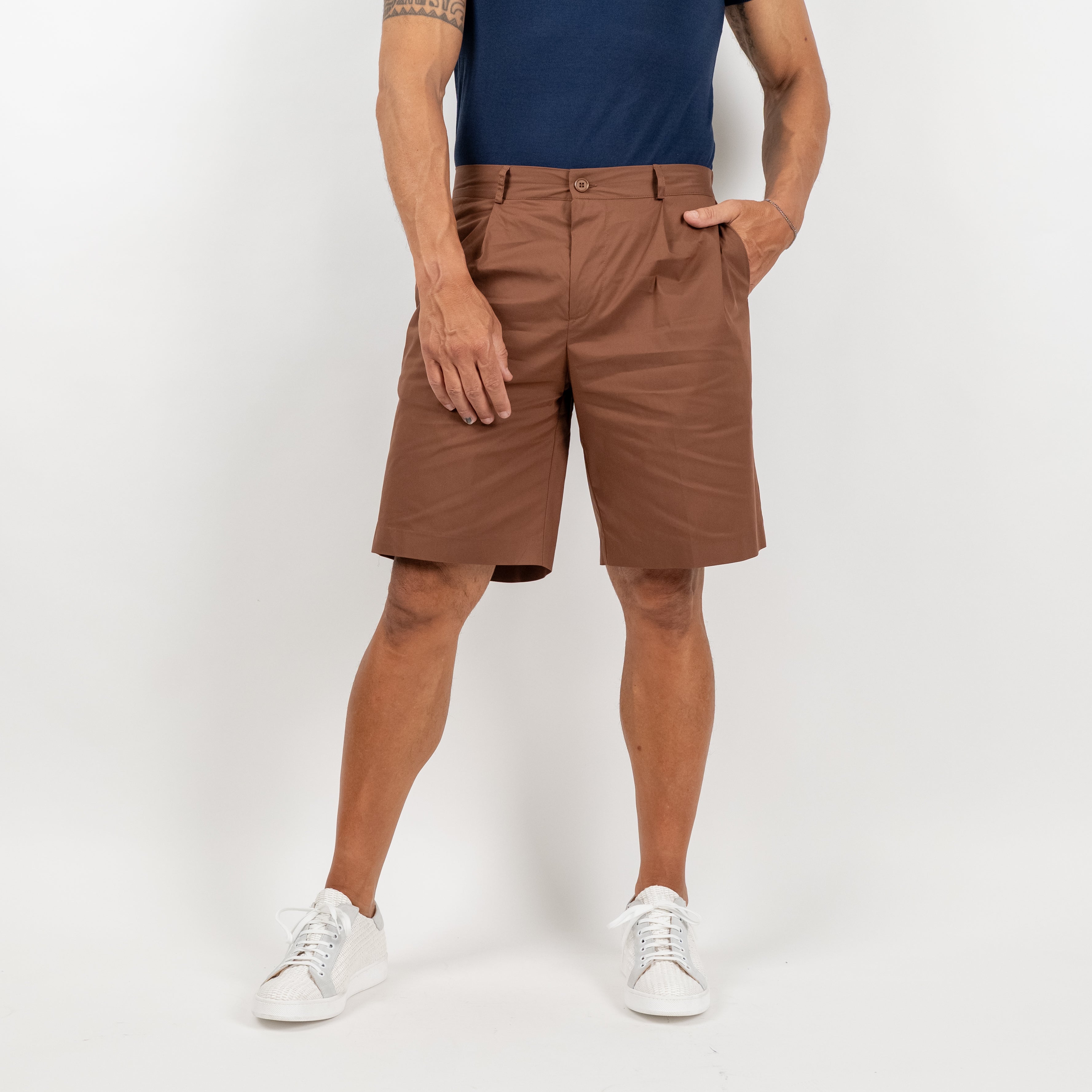 Bermuda con tasche a pattina sul retro - Marrone