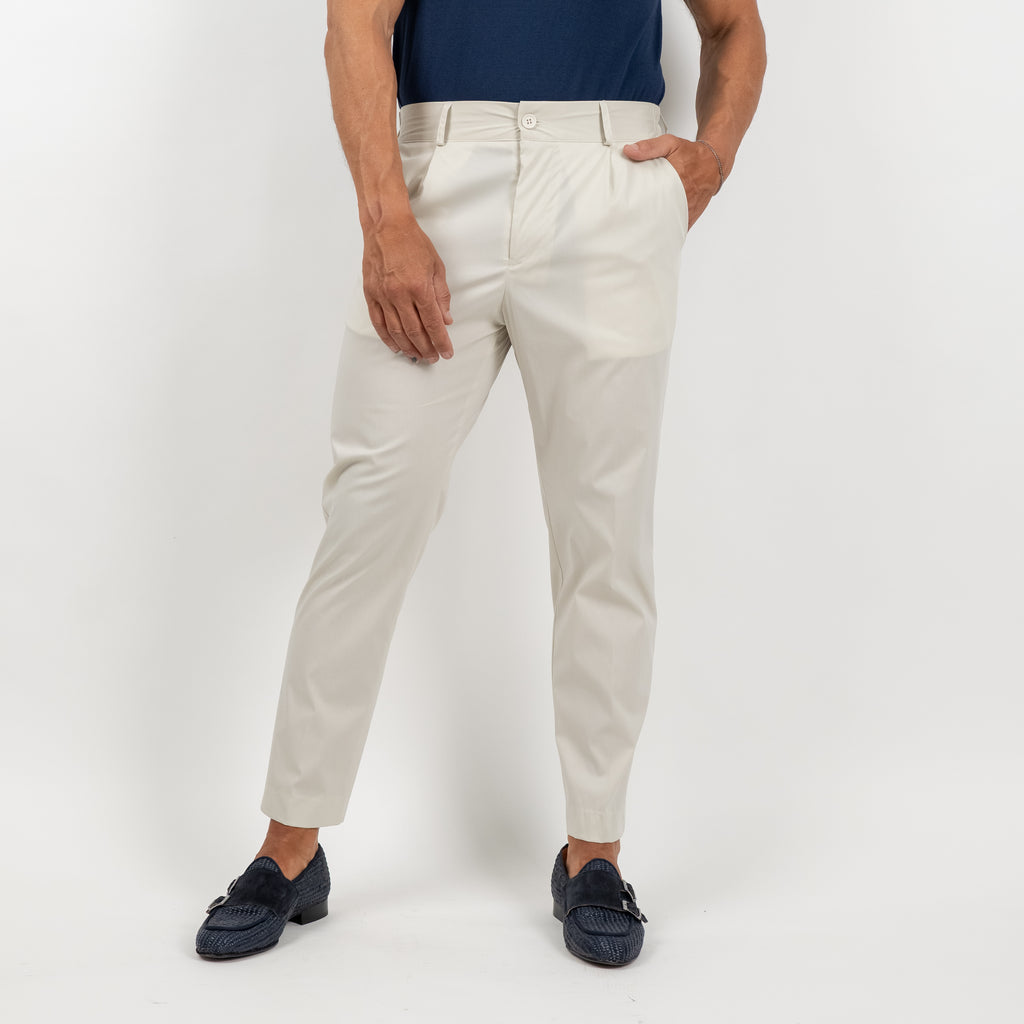Pantalone slim fit con vita elasticizzata - Avorio