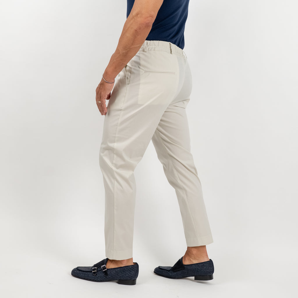 Pantalone slim fit con vita elasticizzata - Avorio