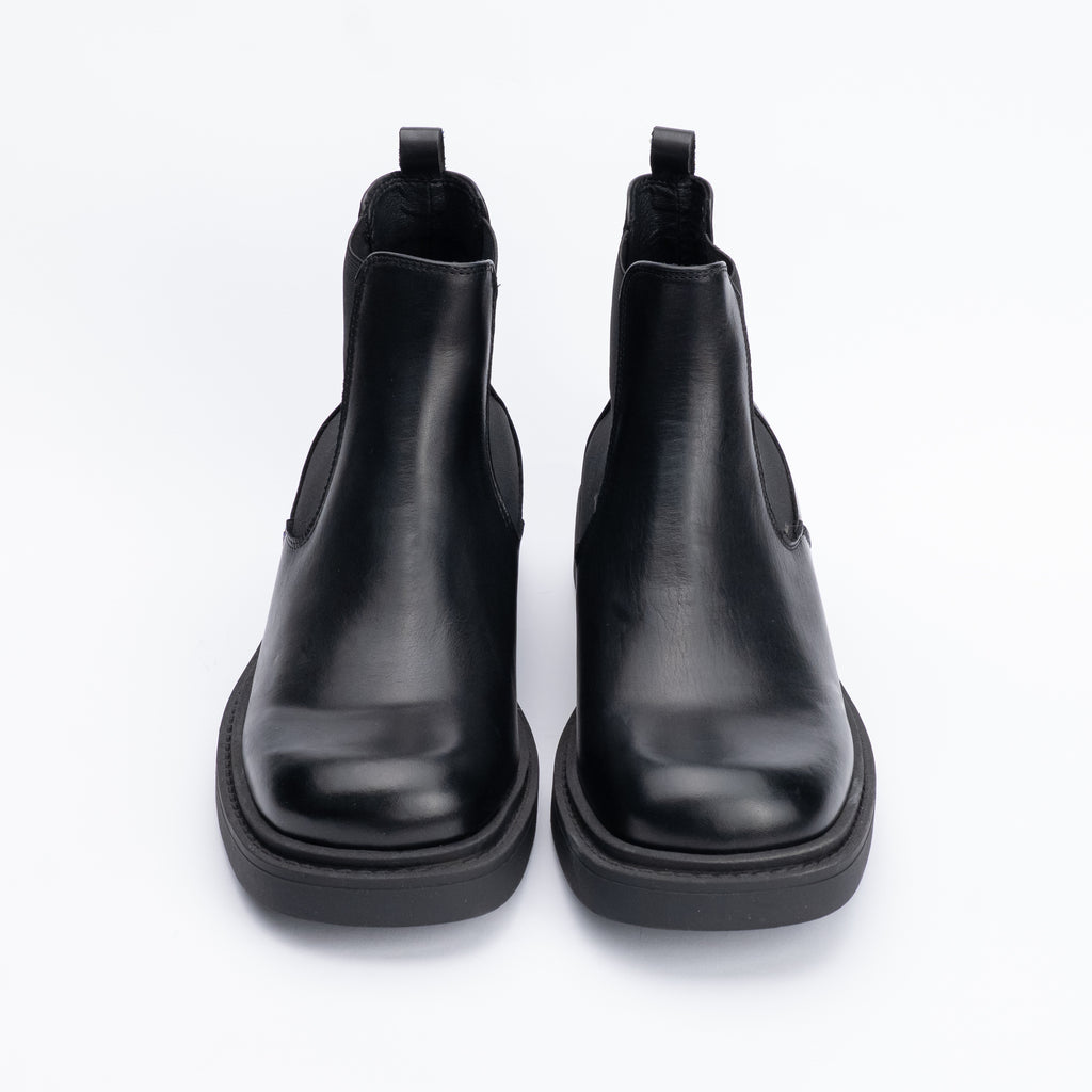 Double Buckle Suede Moccasin - Black