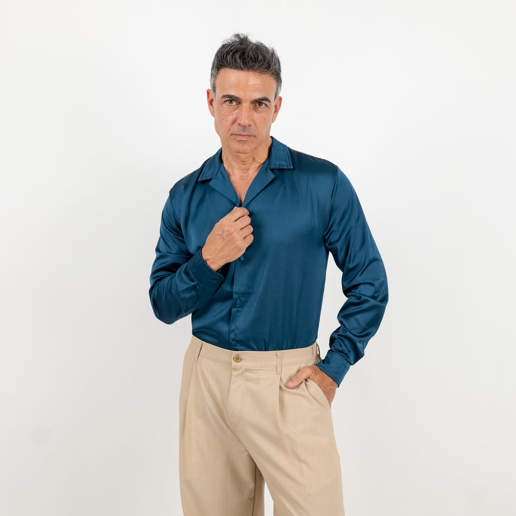 Satin-look shirt with covered buttons - Ottanio