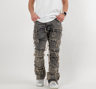 Jeans Con Strappi