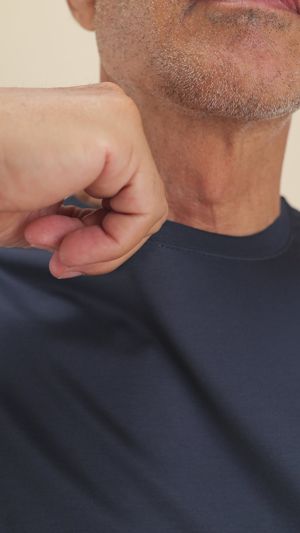 T-shirt in Filo di Scozia 2.0 con bordi a costina - Blu
