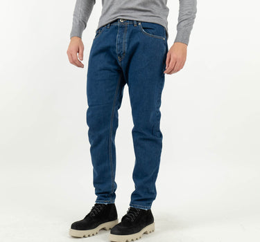 Jeans regular fit con catena