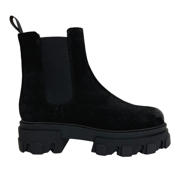 B100 - Scarpe - Officine 02